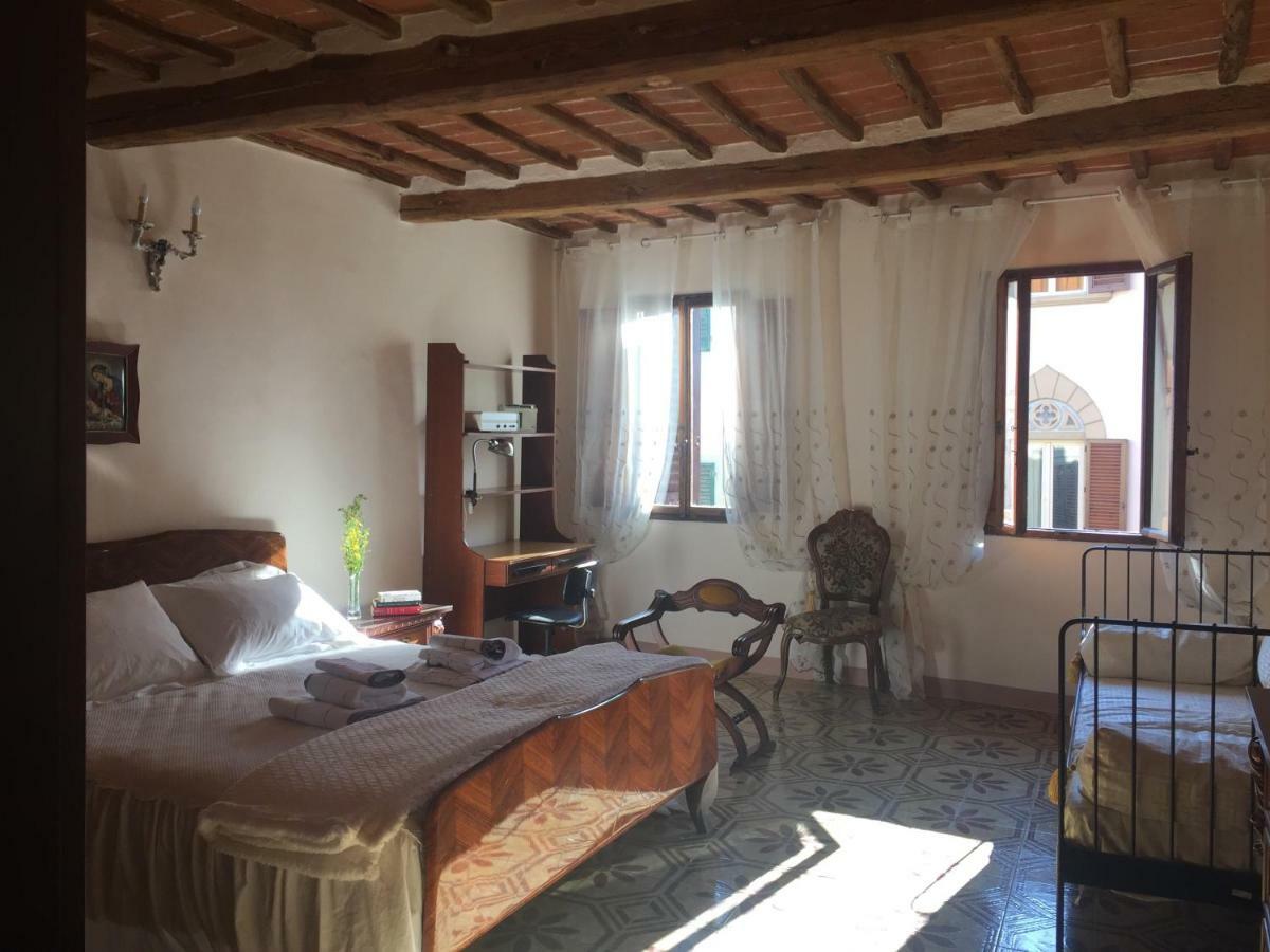 شقة La Casa Di Luigi مونتيفاركي المظهر الخارجي الصورة