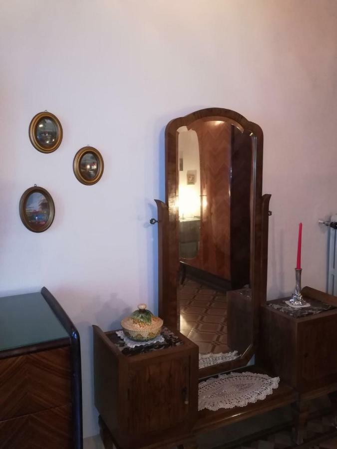شقة La Casa Di Luigi مونتيفاركي المظهر الخارجي الصورة