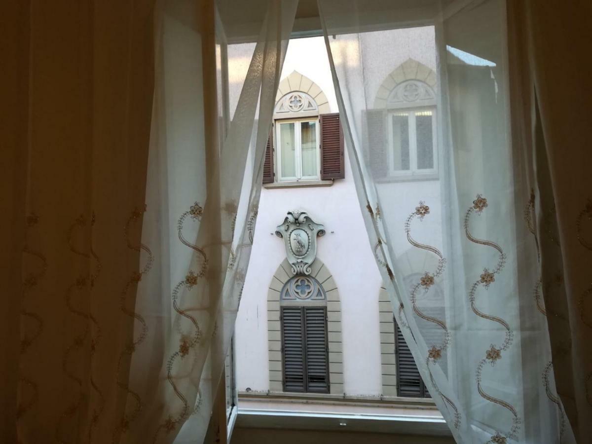شقة La Casa Di Luigi مونتيفاركي المظهر الخارجي الصورة