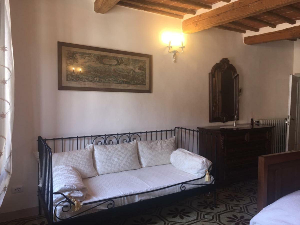 شقة La Casa Di Luigi مونتيفاركي المظهر الخارجي الصورة